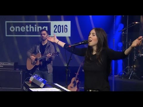 download lagu mp3 mp4 Laura Hackett, download lagu Laura Hackett gratis, unduh video klip Laura Hackett