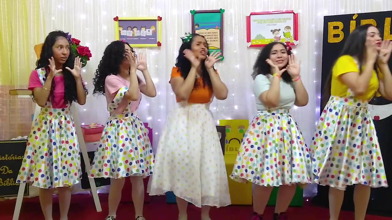 Aprendendo a Bíblia | Tia Tati