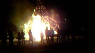 preview picture of video 'Burning Temple at Electric Picnic 2008 Pt 4'