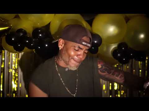 Cumpleaños - Patio 4 by  Shary ft Nielsen