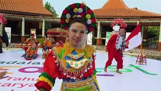 Download lagu Tari Kreasi Ondel Ondel mp3