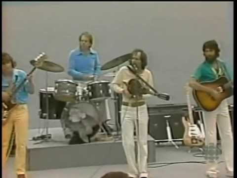 The Wonderful Grand Band (Ron Hynes) - St. John's Waltz