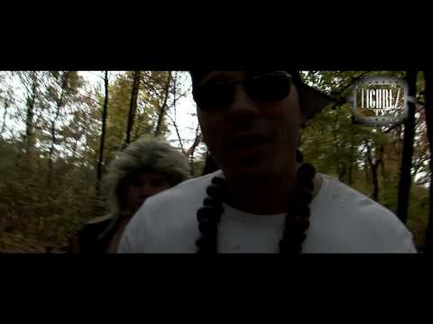 TIGHREZ TV - Nr. 18 - Urologe & Sterni im Park feat. Torfstecher " KASTANIEN"