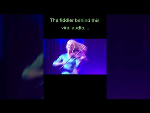 Hi, it's me! #maireadnesbitt #celticviolinist #celticwoman #violinist #fiddle #violin #irishcreator