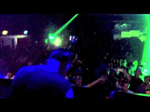 Dubfire plays "Stiv Hey - Untitled" @ Factory Milano (19/09/2014)