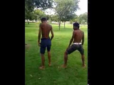 MC NEGO DO BOREL - MC THAYSA E MC MANEIRINHO