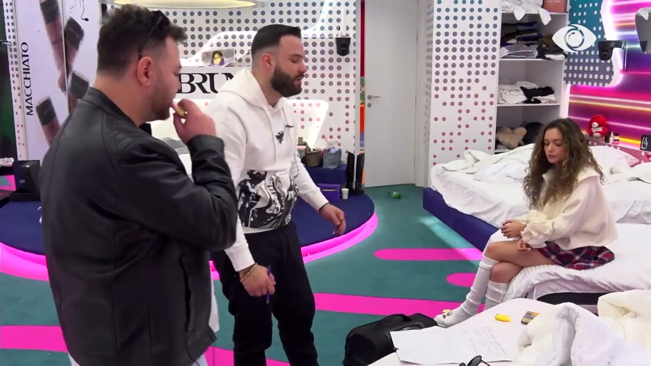 Se shpirtin tim…/ Marko shkruan një tekst kënge, Arditi i jep sugjerime