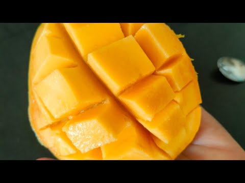 Tave pe bnaya Eggless mango cake recipe@Anupriya-f5s