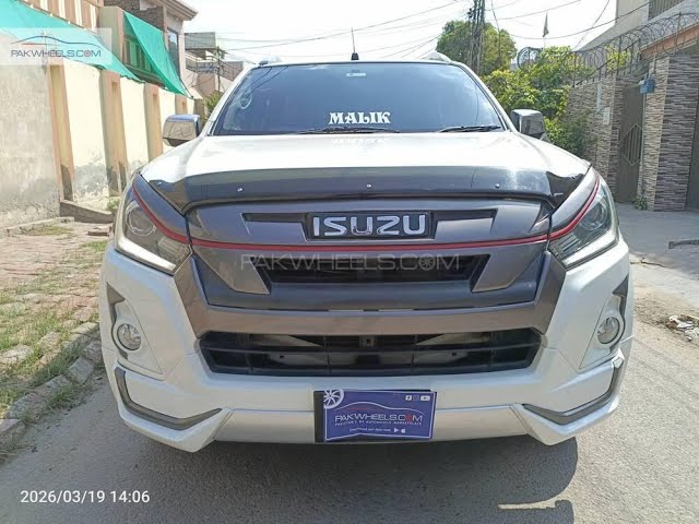 Isuzu D-Max V-Cross Automatic 3.0 2020 for Sale