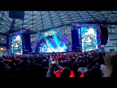 AC/DC with Axl Rose live in Marseille - Shoot To Thrill - 13.5.2016