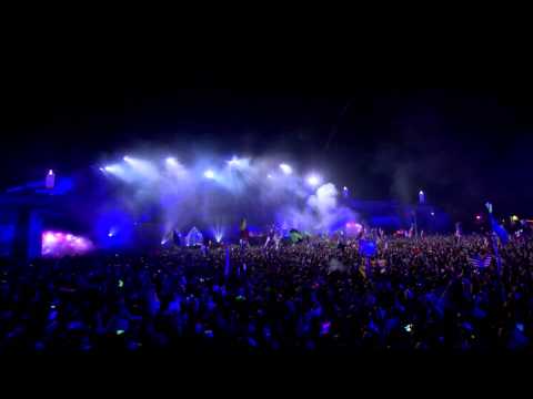 Jacob van Hage & Halfway House - Panic: Tiesto Live @ TomorrowWorld 2013