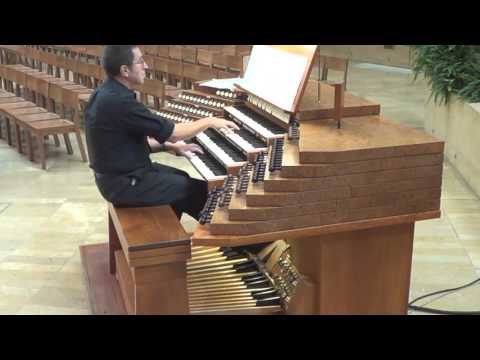 Mulet: Tu Es Petra - Los Angeles Cathedral