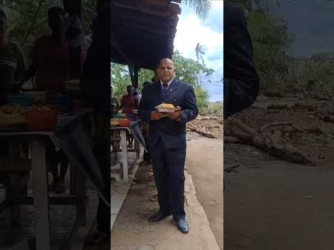 Hora do Almoço no Projeto Purim, Casa de Recuperação, em Lagoa de Itaenga PE.