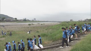 長良川の豊かな自然を残すため市民らが清掃活動 きれいな河川敷に笑顔の子どもたち 約2万5千匹のアユの稚魚を放流 岐阜市