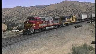 preview picture of video 'Walong, Tehachapi Santa Fe train 2'