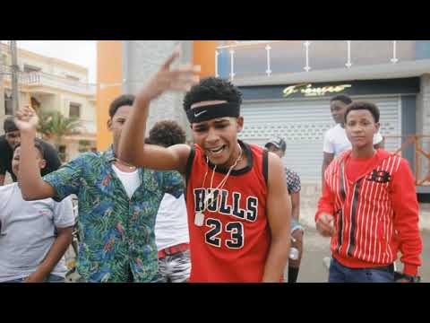 LOS MENORES DEL SAOCO 💪 NO CORREN😎  (VIDEO OFICIAL🎬) (Prod. Dj Ready)
