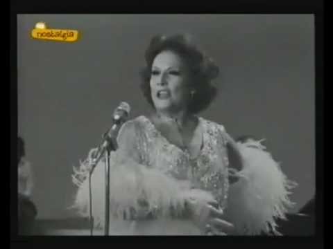 Celia Gámez - "EL BESO" - Revista Musical Española