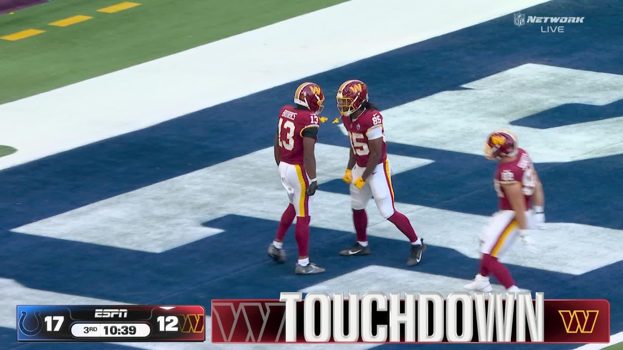 Athan Kaliakmanis drops a dime for his first NFL touchdown!