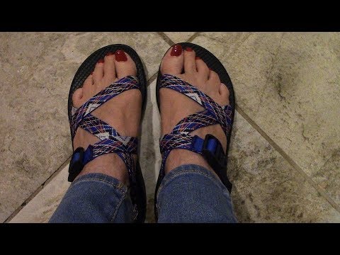 download lagu mp3 mp4 Eclipse Sandals, download lagu Eclipse Sandals gratis, unduh video klip Eclipse Sandals