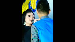 Download lagu DUET ROMANTIS HARNAWA FT RAHMA//SATU HATI SAMPAI MATI#dangdutviral#dangdut#subcribe mp3