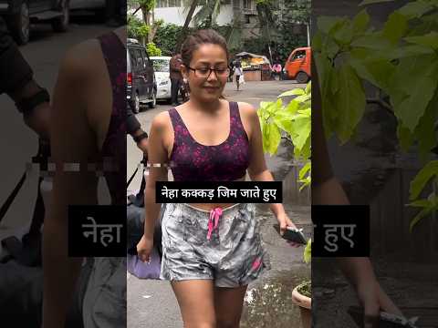 Neha Kakkar goes to the gym and avneet kaur goes to a store #nehakakkar #avneetkaur #beautiful #p...