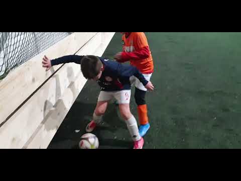 Simmering in Beograd: FC Tempo (Beograd) - U11 1.Simmeringer SC / 1.Hälfte