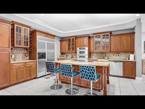 3720 SW 129 Avenue | Miami, FL 33175 | Stunning Single-Story Home