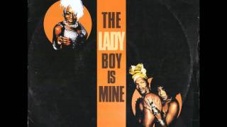 Stuntmasterz - The Ladyboy Is Mine (Club Edit) (12