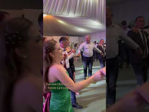 Sa joace fetele-Formatia Unic din Focsani #2025 -📞0773741585 #live #music #youtubeshorts