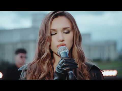 Magda Ignat x Ioana Ignat  - Prin Bucuresti
