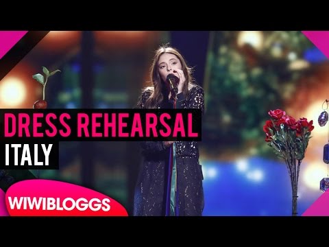 Italy: Francesca Michielin "No Degree of Separation" semi-final 2 dress rehearsal @ Eurovision 2016