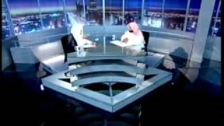 صورة من دخل عليه وقت الصلاة ثم سافر فله القصر