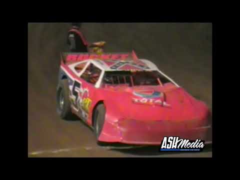 Super Sedans: A-Main - Mackay Speedway - 29.03.2008