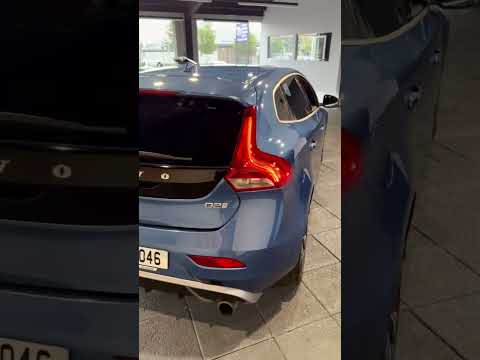 Volvo V40 2016 - Image 2