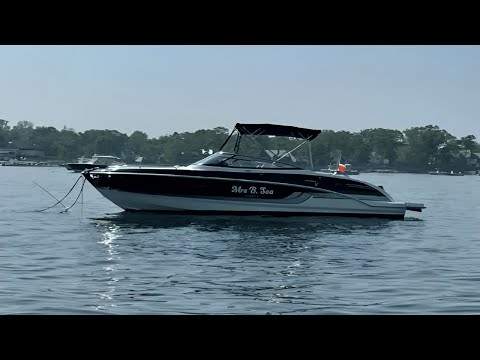 2019 Formula 27 Bowrider for Sale at MarineMax Huntington, NY