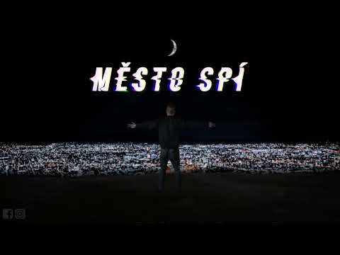 Daniel Šafařík   Město spí!