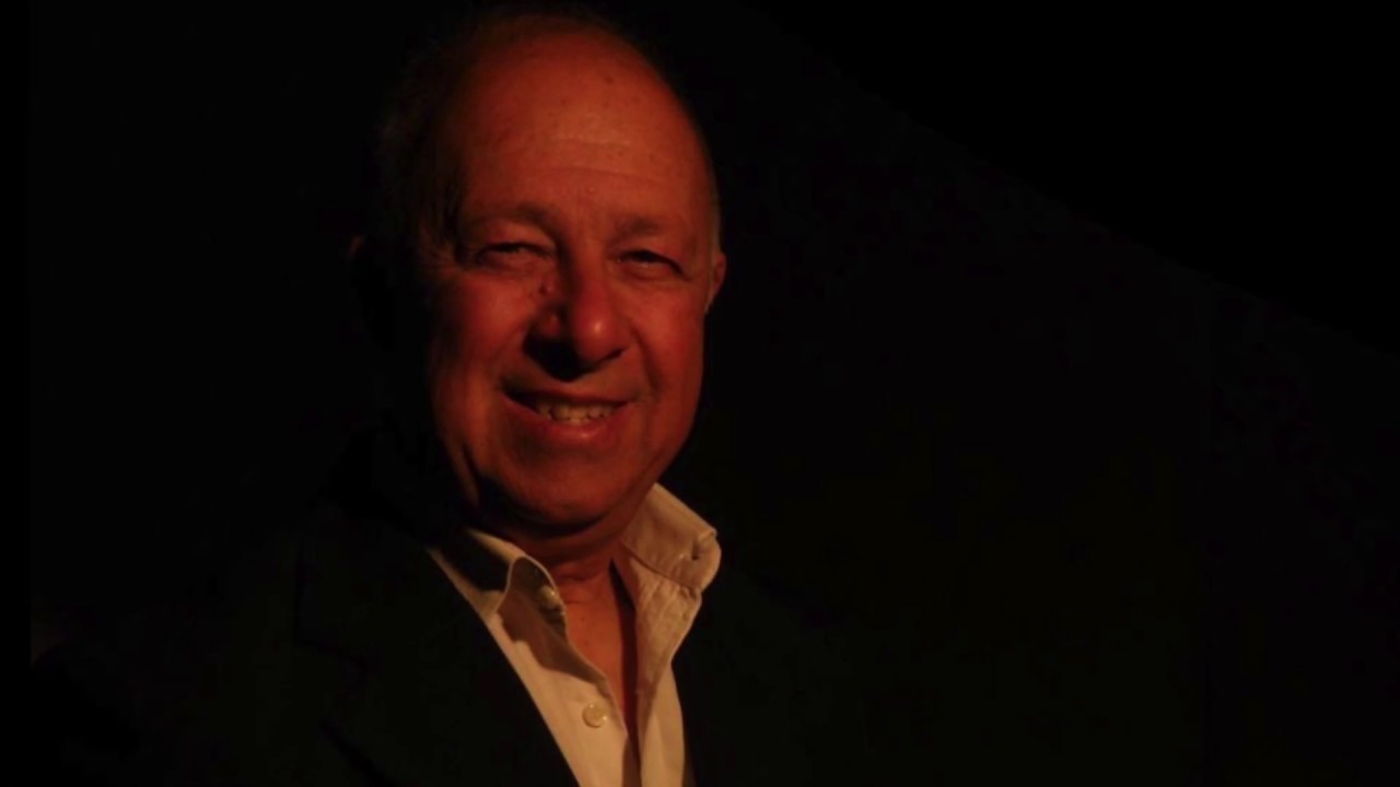 Roberto Vacca, interpreta:  "Che Bandoneon" de Troilo y Manzi