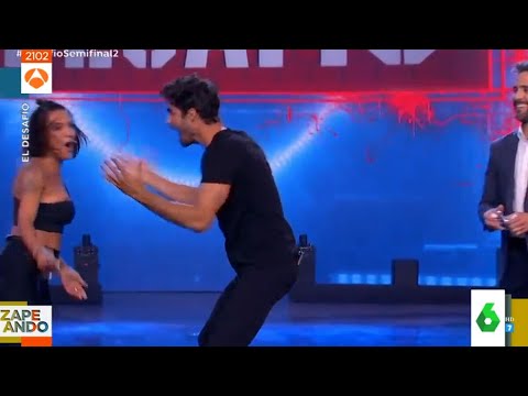 Así fue el beso entre Lorena Castell y Juan Betancourt en 'El Desafío'