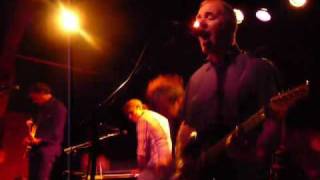 The Wrens - She Sends Kisses