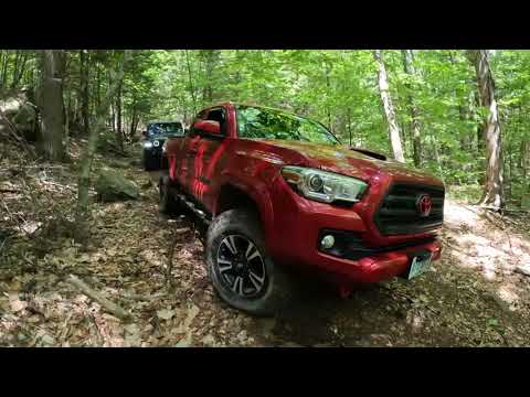 First ride on Clayton 2.5" Overland Plus lift and Currectlync Steering. 2021 Gladiator Mojave.