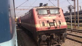 preview picture of video 'Arriving RAIPUR JUNCTION-onboard 12856 NGP-BSP Intercity![IRFCA]'