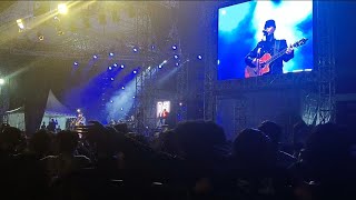 Download lagu Dewa19 - Hadapi Dengan Senyuman (Live Stadion Wilis Madiun) 05/12/2022 mp3