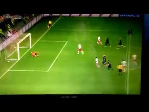 Salzburg scores 2-0 against Malmö FF from the Penalty spot!(dive)