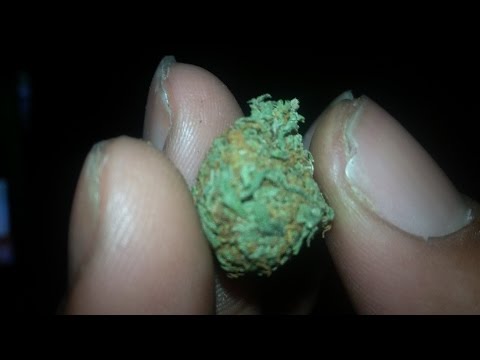 HOW TO SMOKE A BOWL!!!