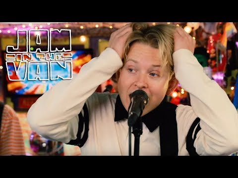 SWMRS - "Trashbag Baby" (Live at JITV HQ in Los Angeles, CA 2019) #JAMINTHEVAN