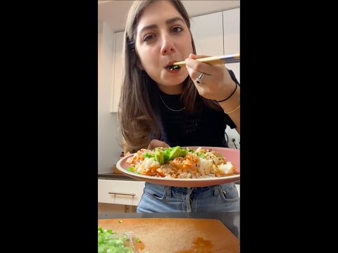 TRYING THE FAMOUS EMILY MARIKO SALMON BOWL