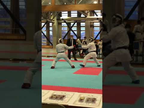 入る前に何をしてるかわかりますか？　空手　蹴り　中段蹴り　karate kick keri middlekick