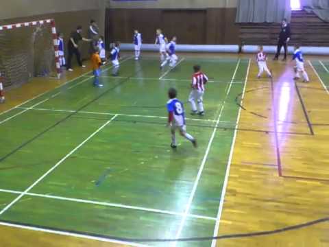 3.TJ PRAGA PRAHA B-Viktoria Žižkov 1-1 (halový turnaj Unionu Žižkov,11.3.2012)