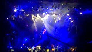 Josipa Lisac sings ˝Neon˝ with Siddharta