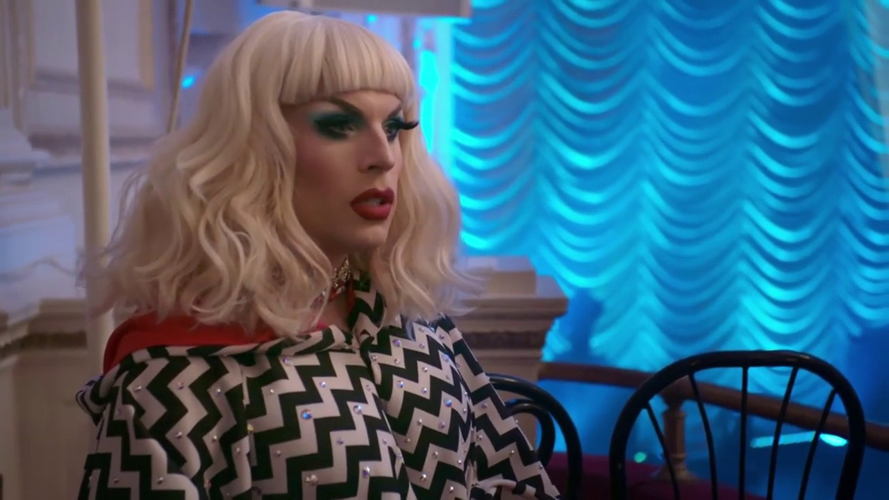 Katya Zamolodchikova - Help Me I'm Dying (intro clip)